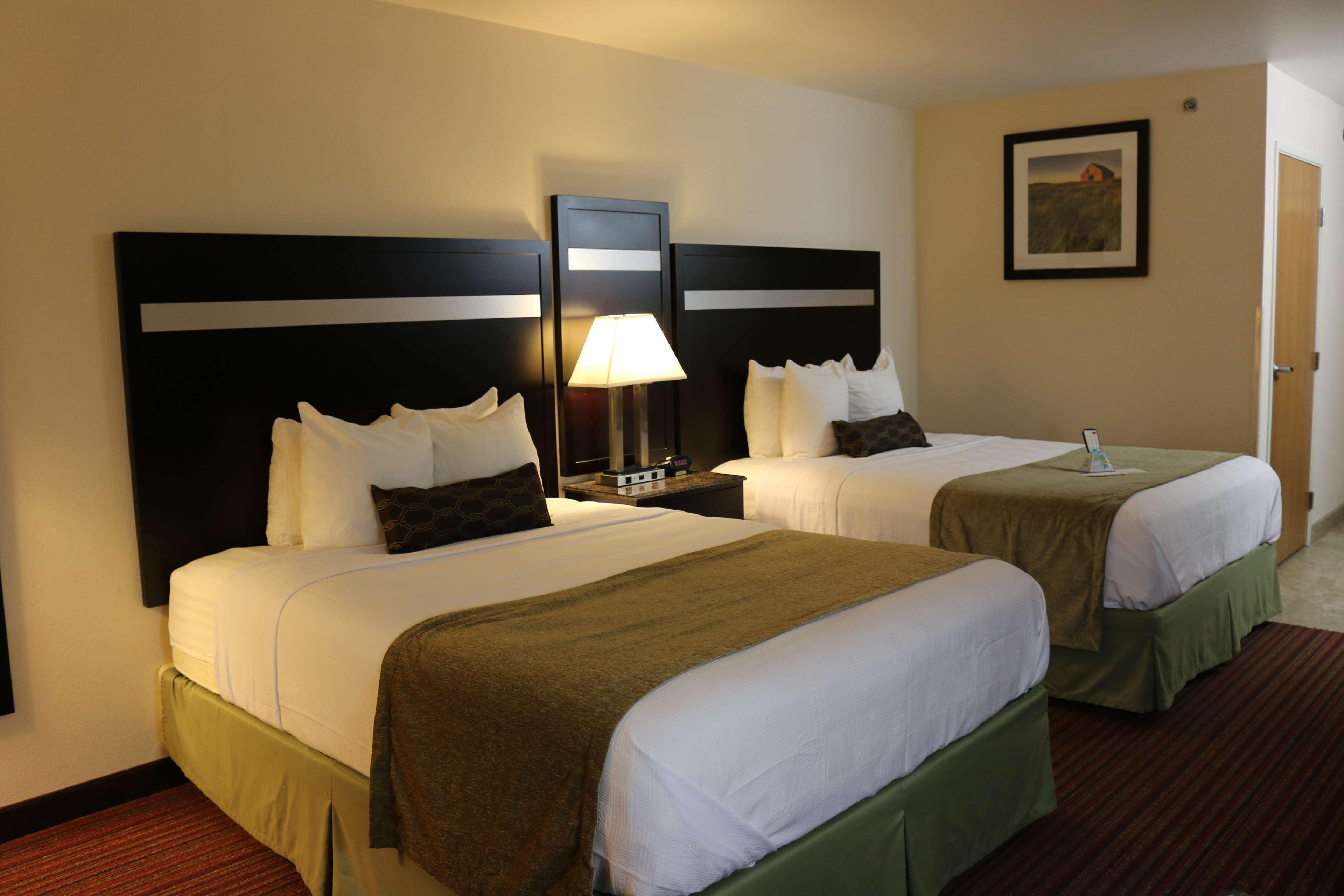 Best Western Parsons Inn Экстерьер фото