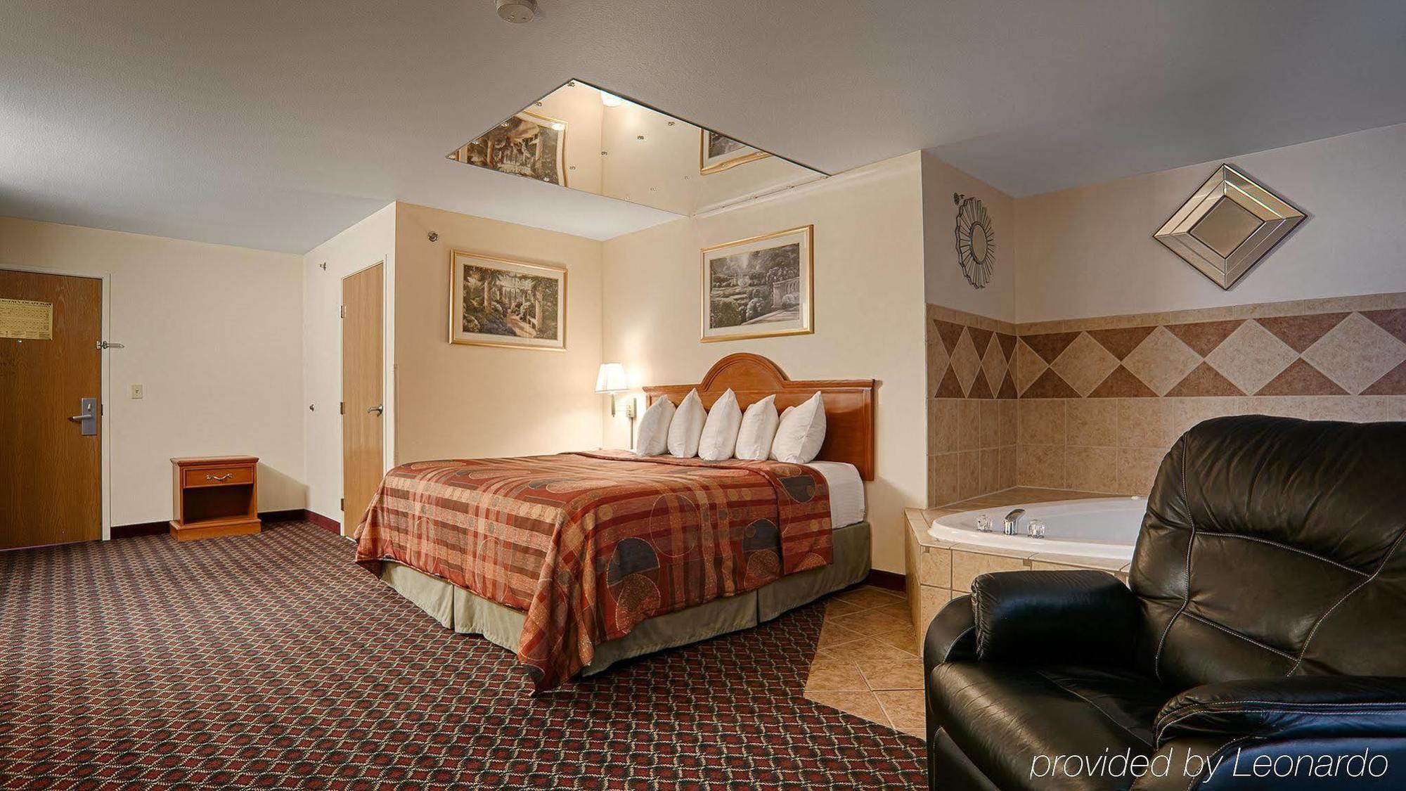 Best Western Parsons Inn Экстерьер фото