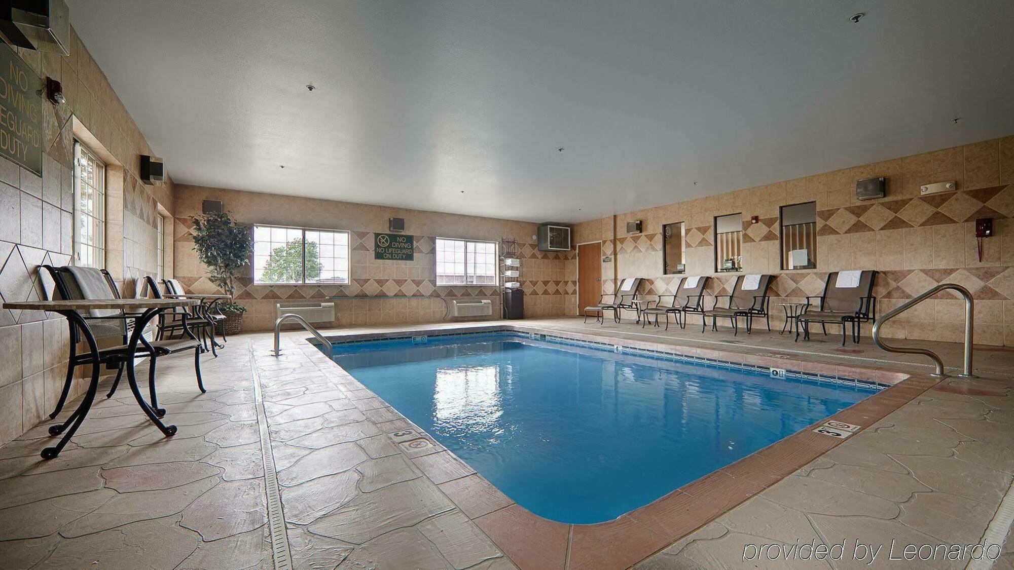Best Western Parsons Inn Экстерьер фото