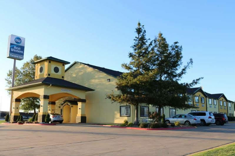 Best Western Parsons Inn Экстерьер фото